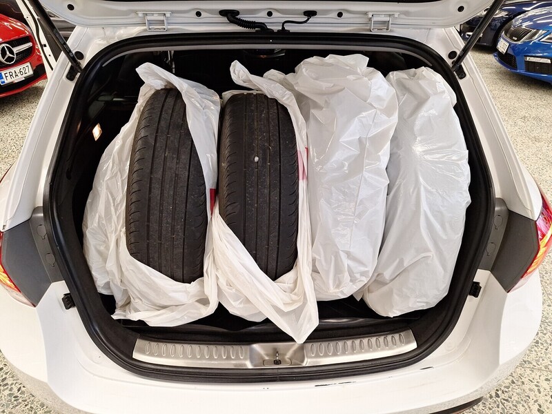 Hyundai i40 vaihtoauto