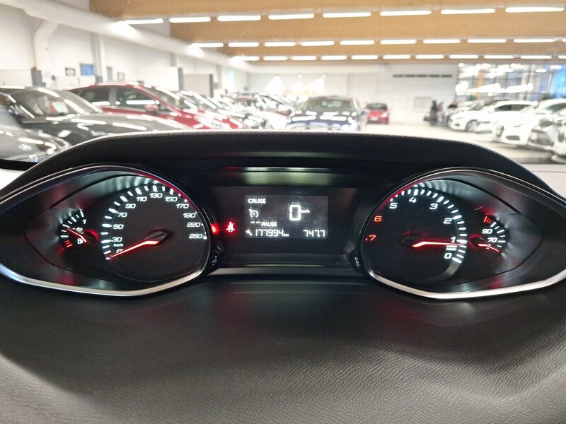 Peugeot 308 vaihtoauto