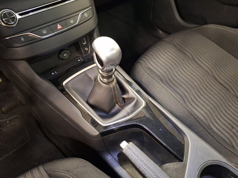 Peugeot 308 vaihtoauto