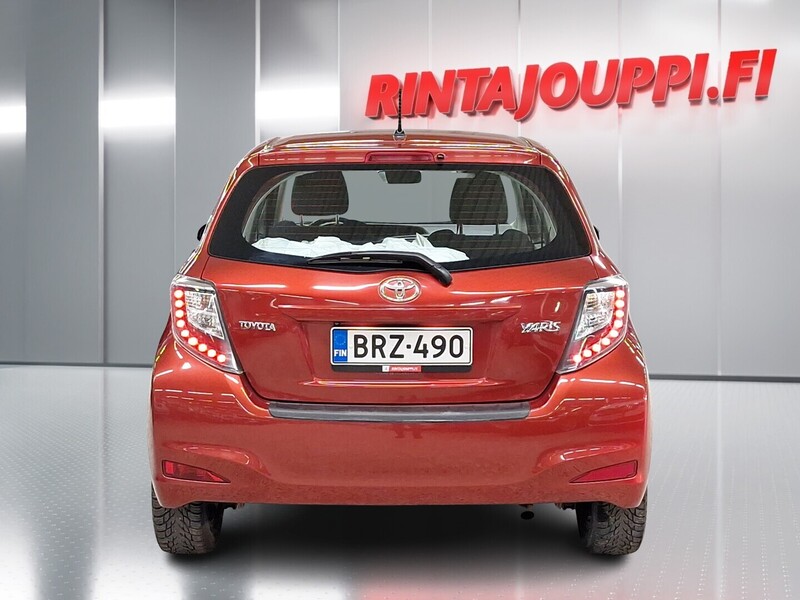 Toyota Yaris vaihtoauto