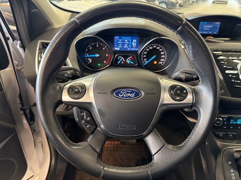 Ford Kuga vaihtoauto