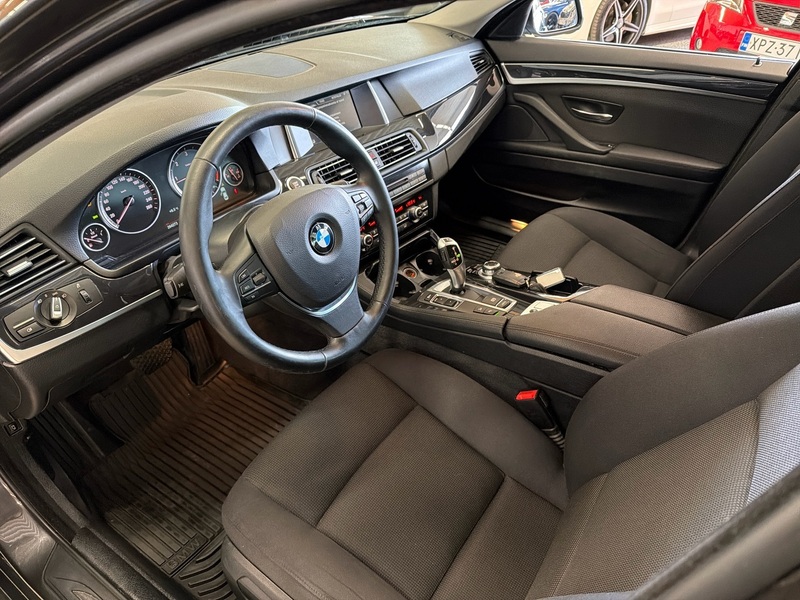 BMW 520 vaihtoauto