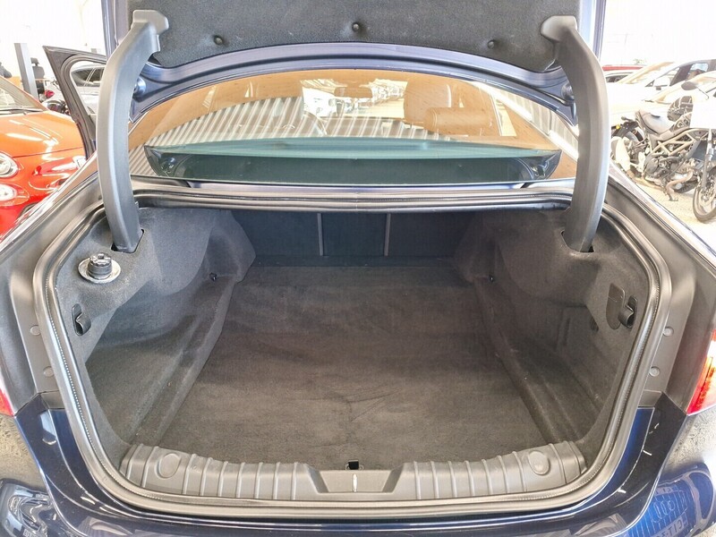 Jaguar XF vaihtoauto