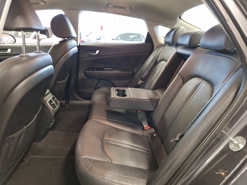 Kia Optima vaihtoauto