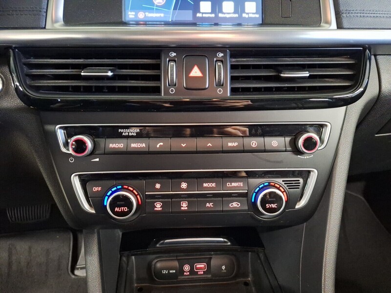 Kia Optima vaihtoauto