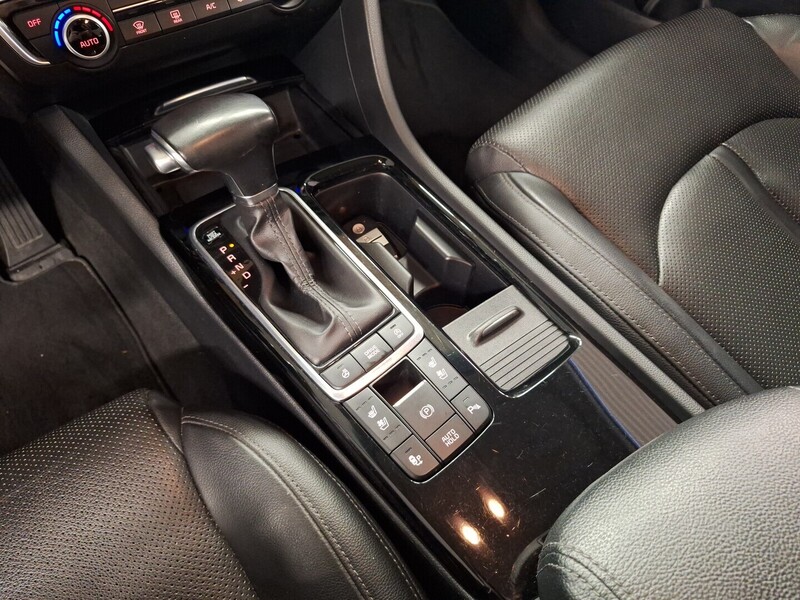 Kia Optima vaihtoauto