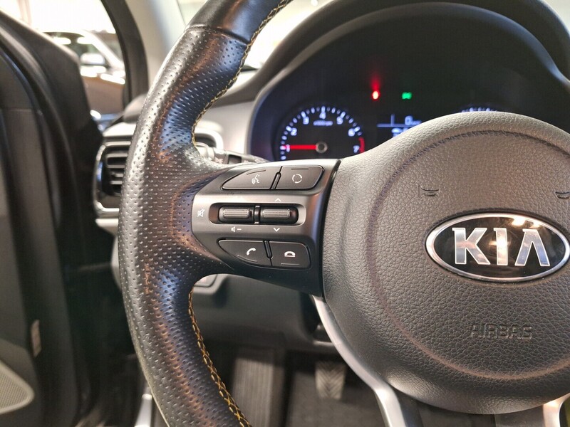 Kia Stonic vaihtoauto