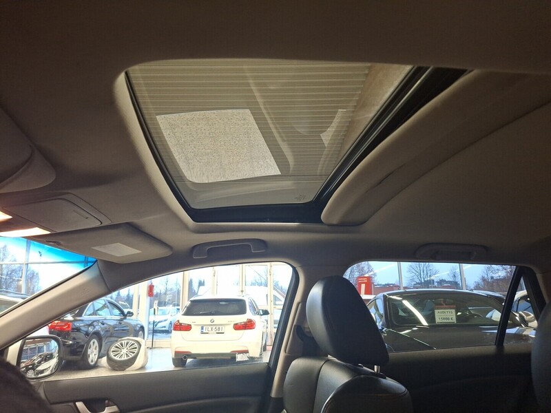 Honda Accord vaihtoauto