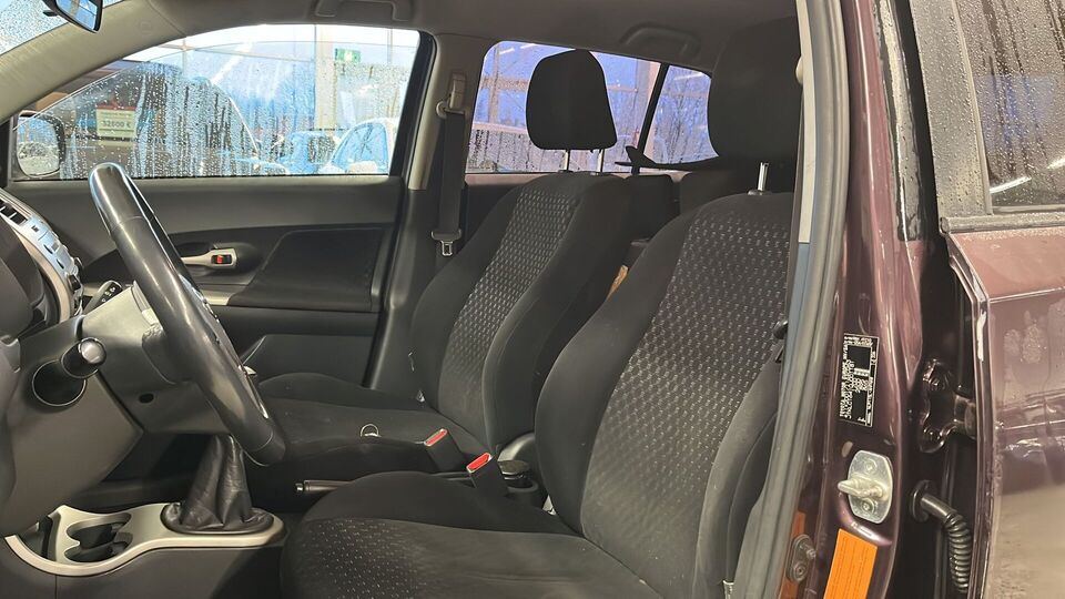 Toyota Urban Cruiser vaihtoauto