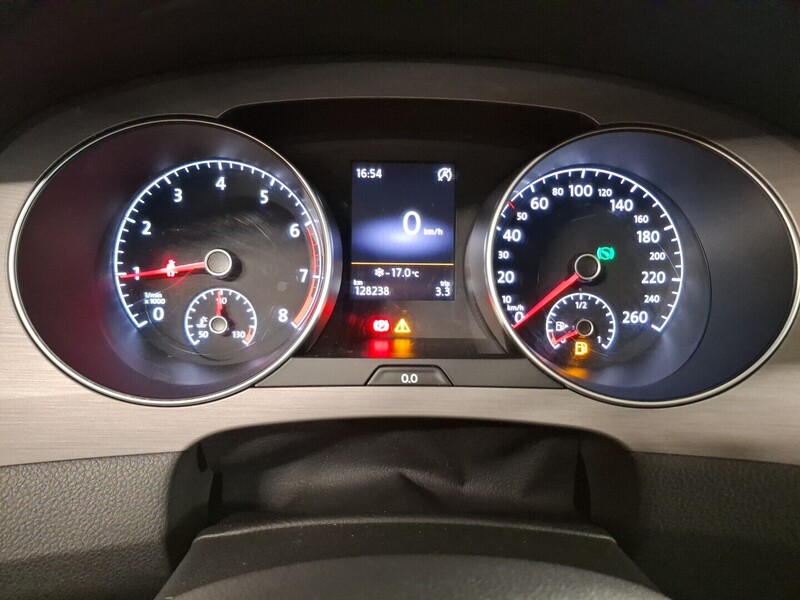 Volkswagen Golf Sportsvan vaihtoauto