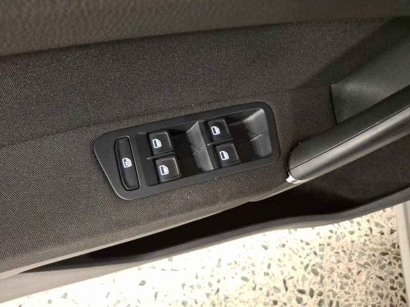 Volkswagen Golf Sportsvan vaihtoauto