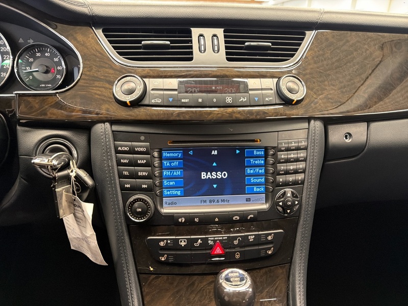 Mercedes-Benz CLS vaihtoauto