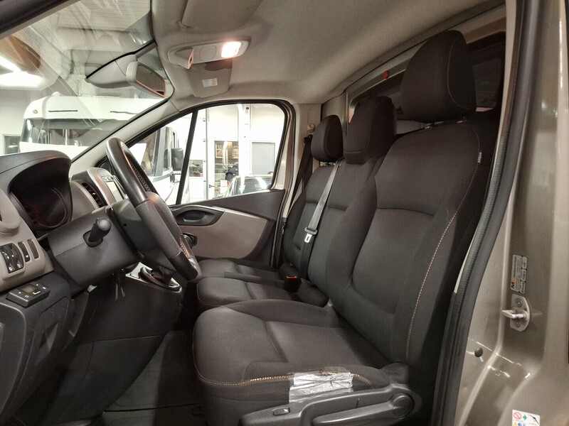 Renault Trafic vaihtoauto