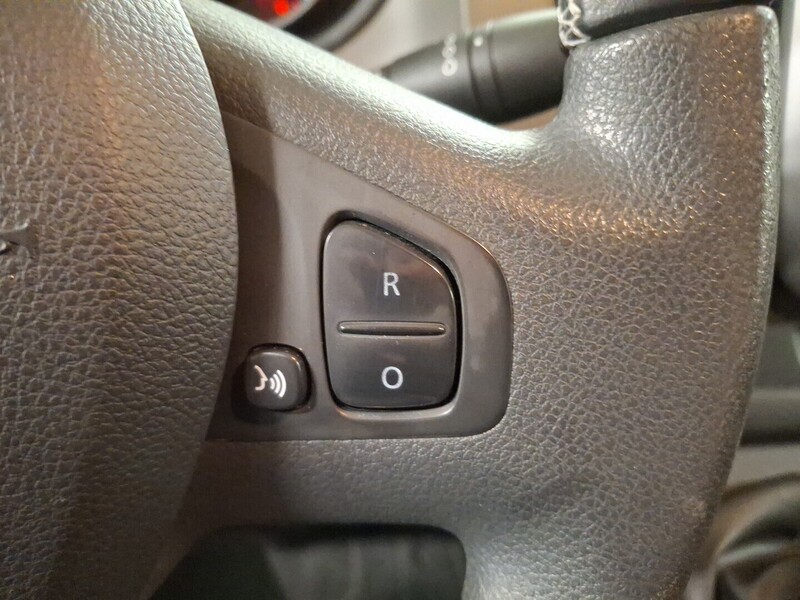 Renault Trafic vaihtoauto