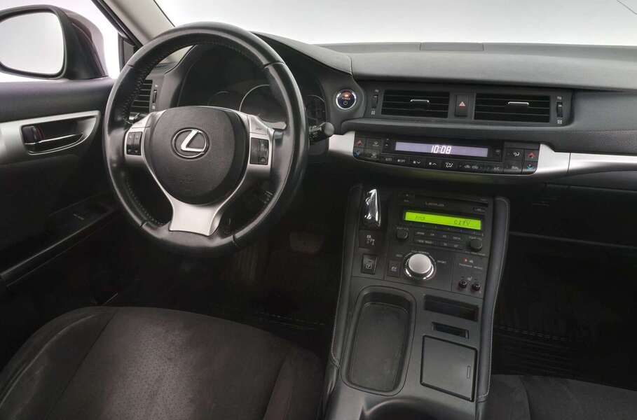 Lexus CT vaihtoauto