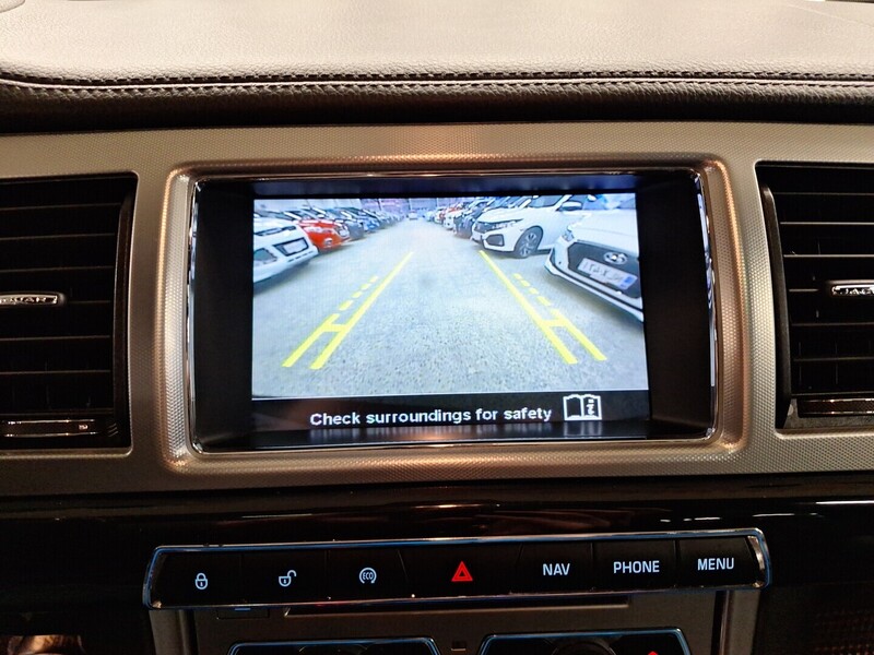 Jaguar XF vaihtoauto