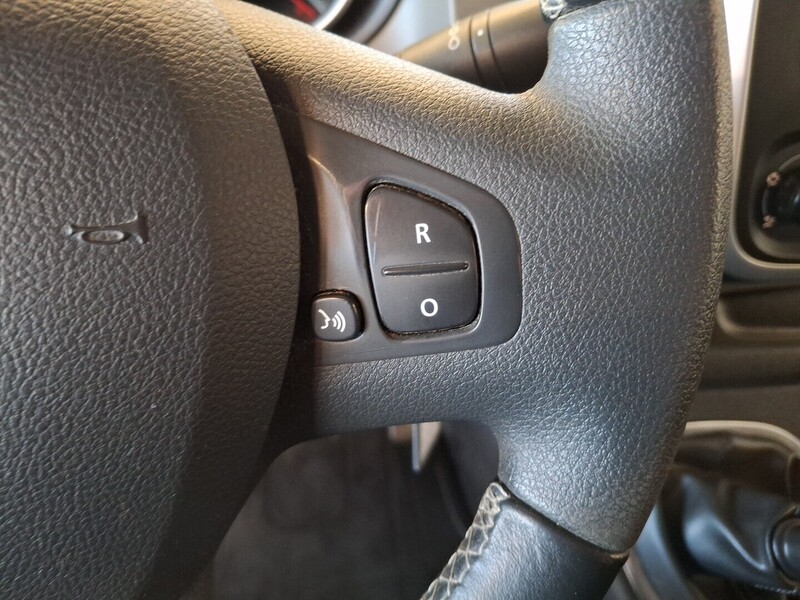 Nissan NV300 vaihtoauto