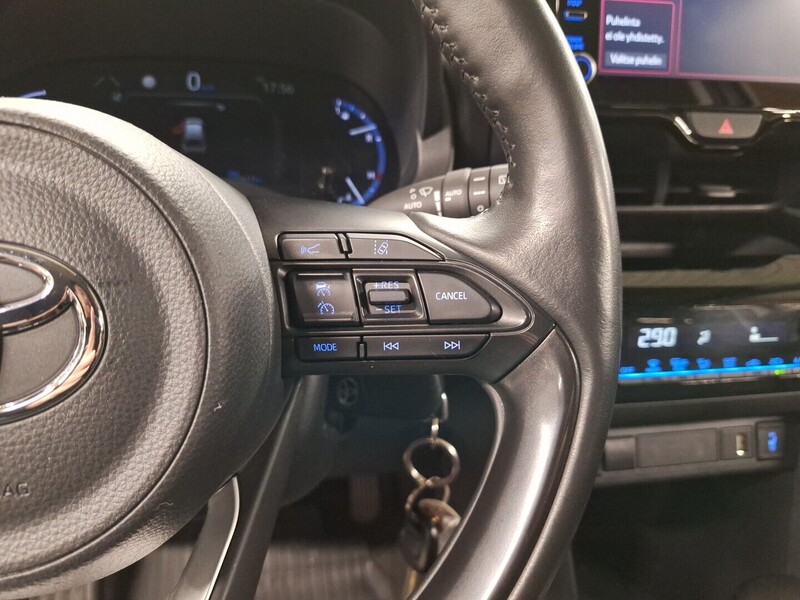 Toyota Yaris Cross vaihtoauto