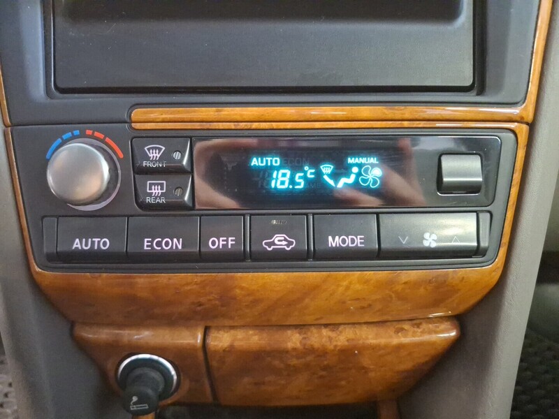 Nissan Maxima vaihtoauto