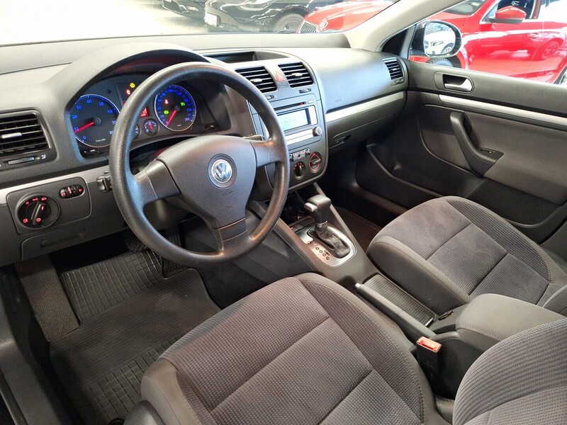 Volkswagen Jetta vaihtoauto