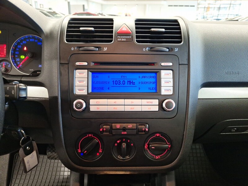 Volkswagen Jetta vaihtoauto