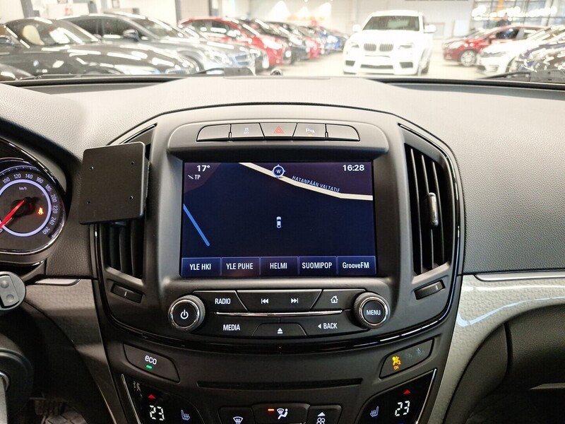 Opel Insignia vaihtoauto