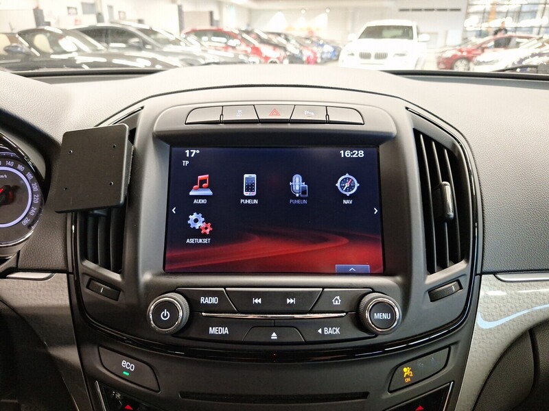 Opel Insignia vaihtoauto