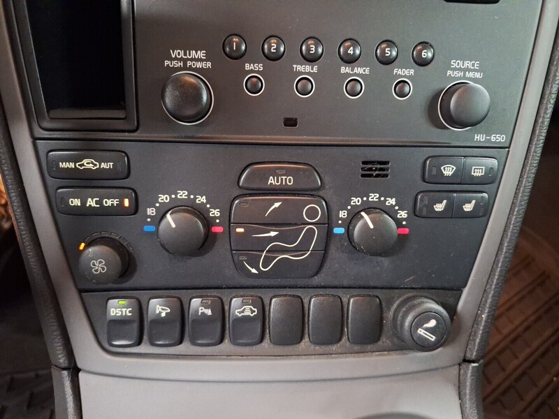 Volvo V70 vaihtoauto