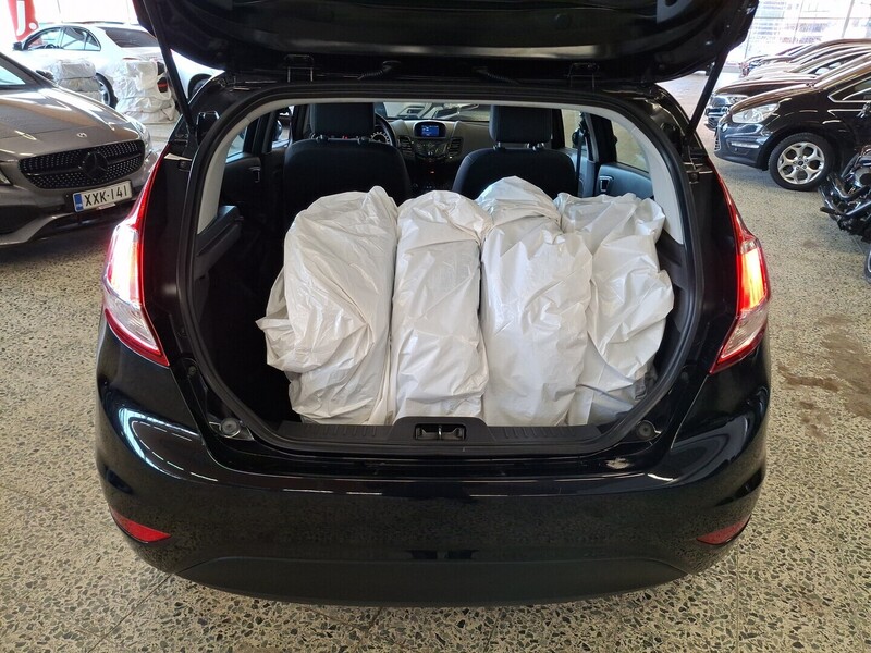 Ford Fiesta vaihtoauto