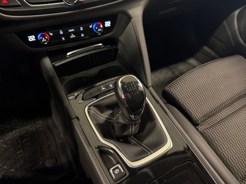 Opel Insignia vaihtoauto