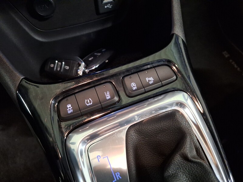 Opel Crossland X vaihtoauto