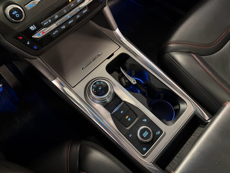 Ford USA Explorer vaihtoauto