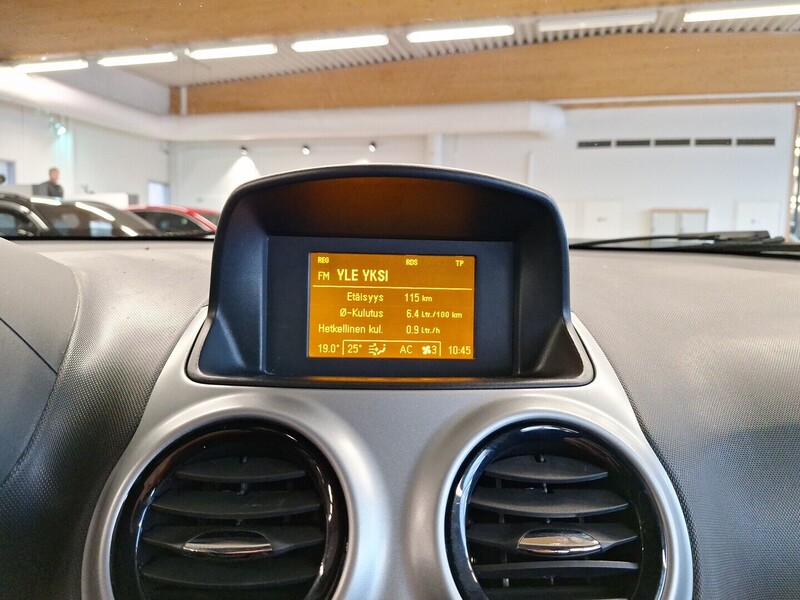 Opel Corsa vaihtoauto