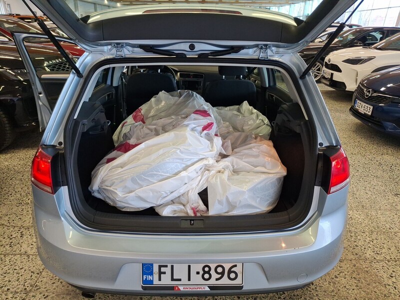 Volkswagen Golf vaihtoauto