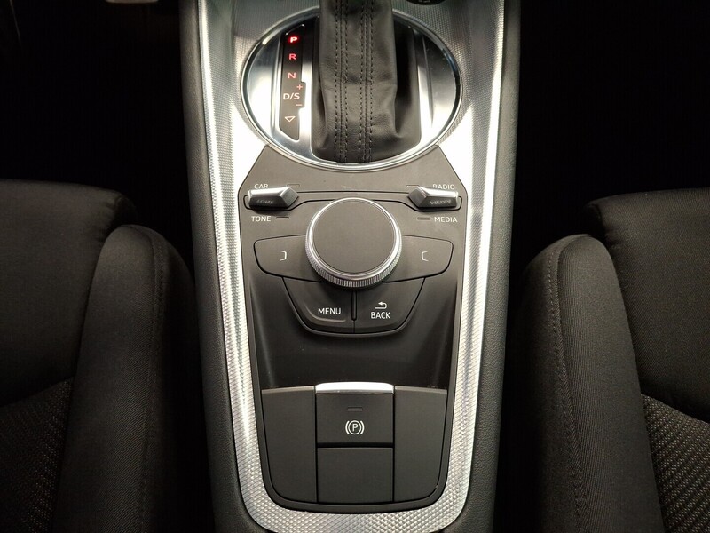 Audi TT vaihtoauto