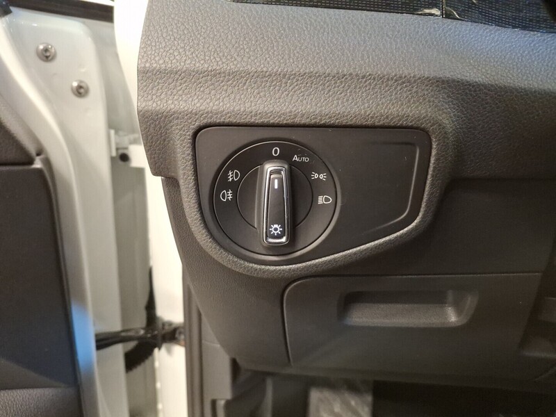 Volkswagen Golf Sportsvan vaihtoauto