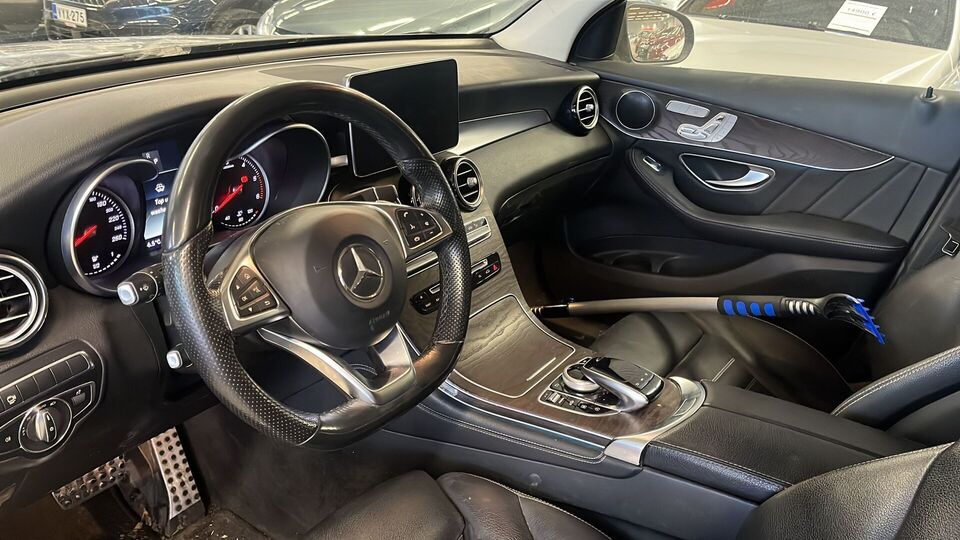 Mercedes-Benz GLC vaihtoauto