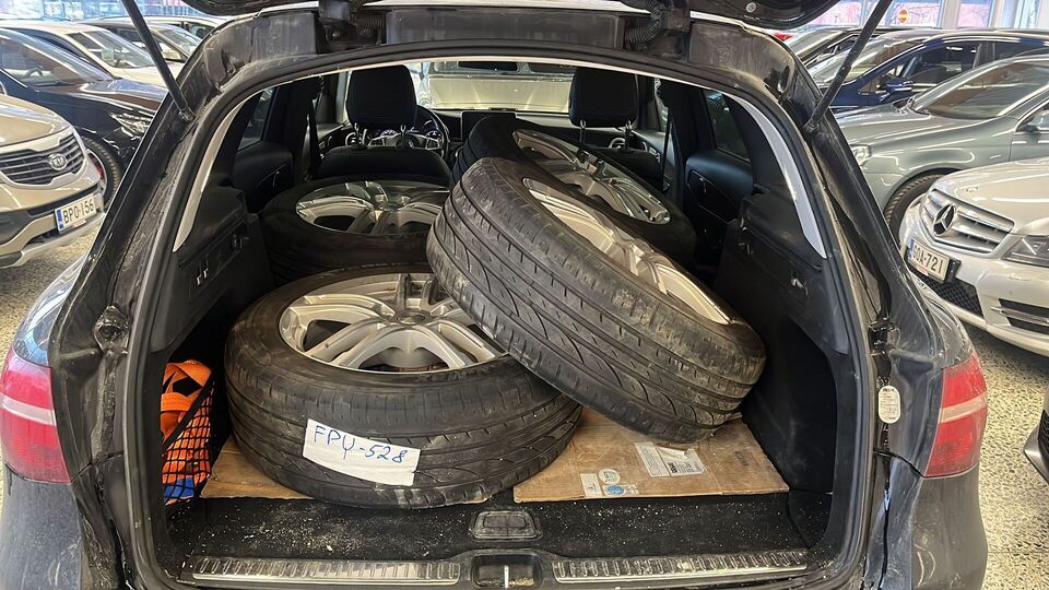 Mercedes-Benz GLC vaihtoauto