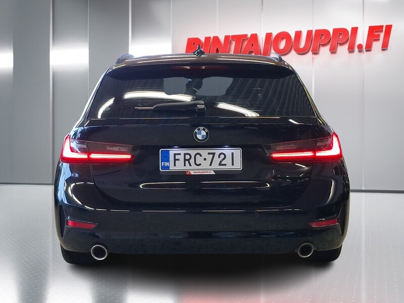 BMW 320 vaihtoauto