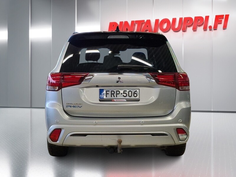 Mitsubishi Outlander PHEV vaihtoauto