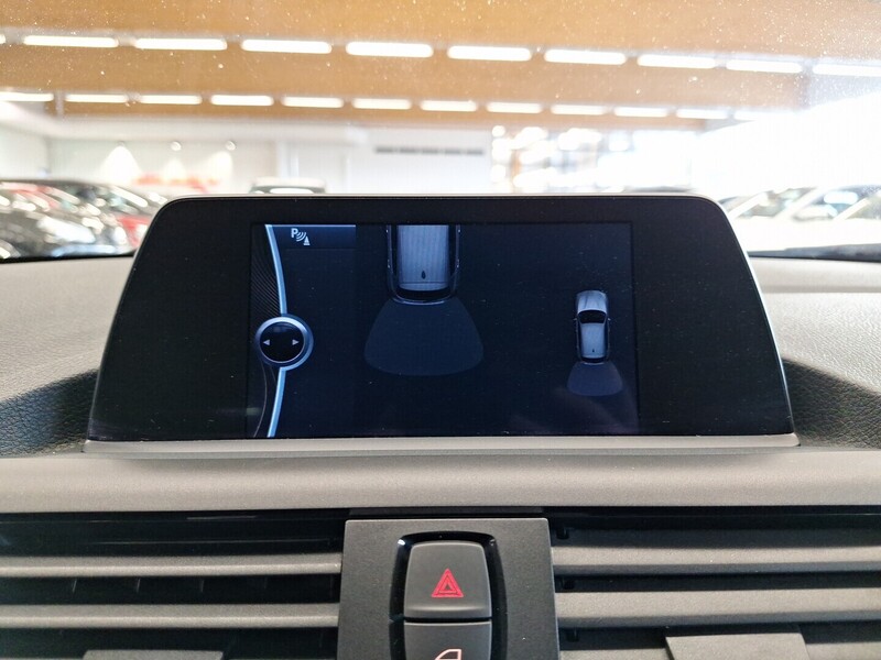 BMW M135i vaihtoauto