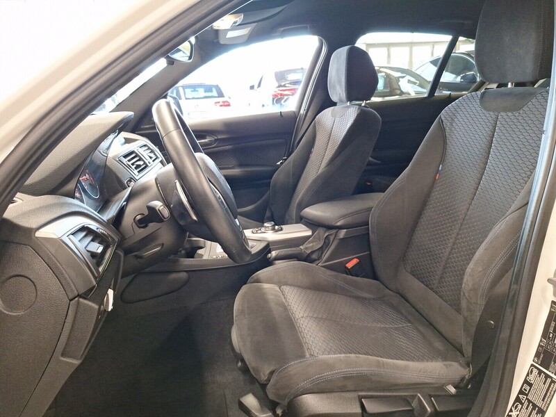 BMW M135i vaihtoauto