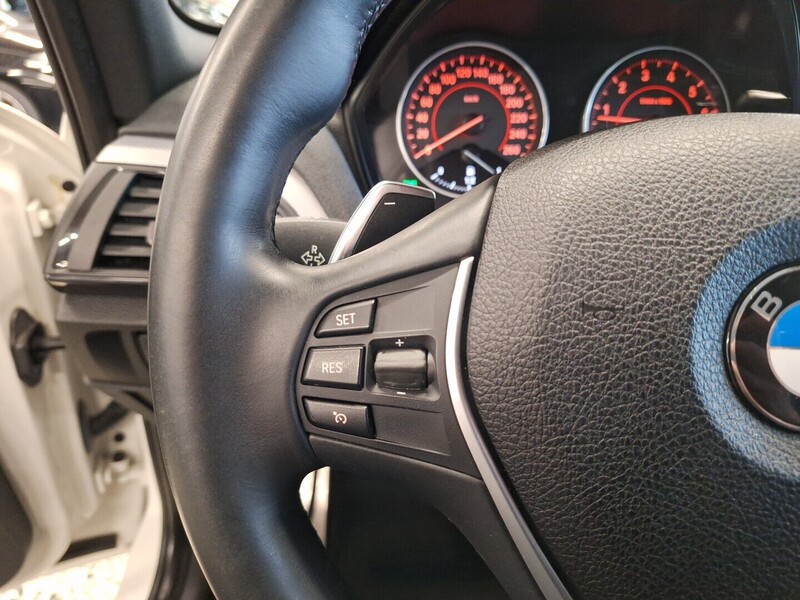 BMW M135i vaihtoauto