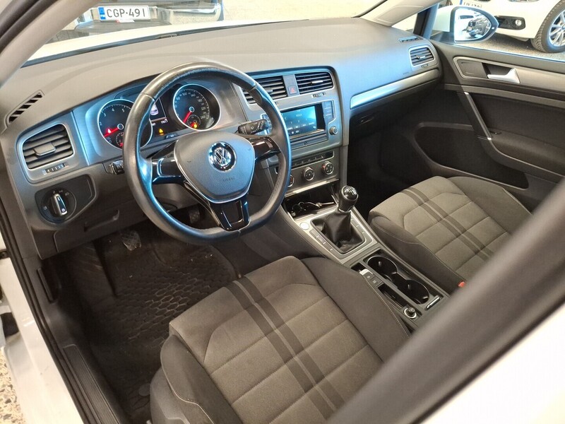 Volkswagen Golf vaihtoauto