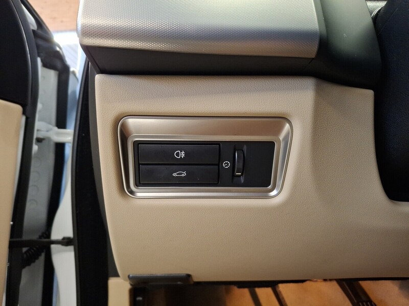 Jaguar XF vaihtoauto