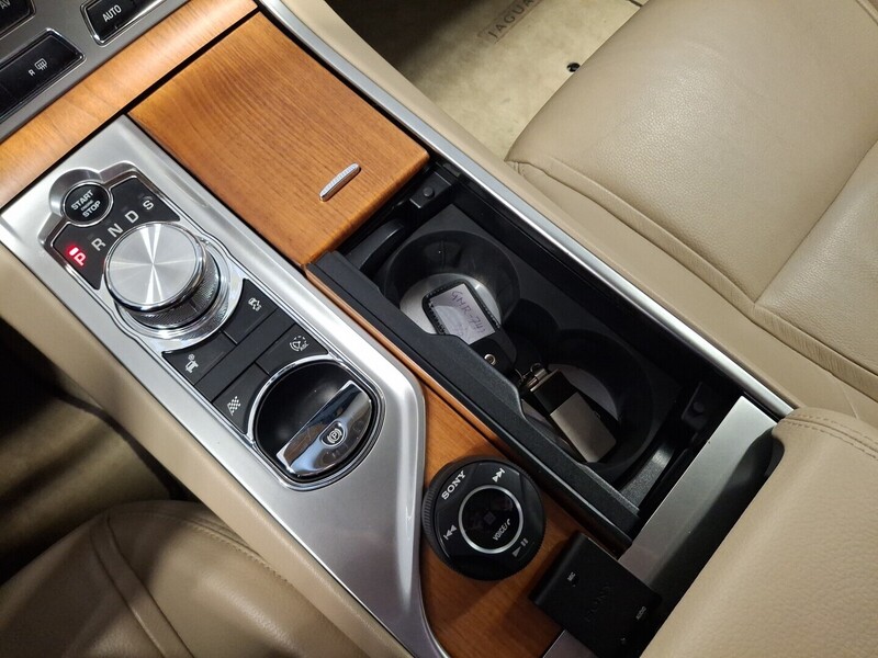 Jaguar XF vaihtoauto