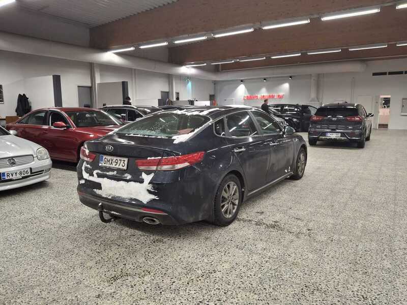 Kia Optima vaihtoauto
