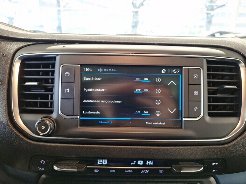 Peugeot Traveller vaihtoauto