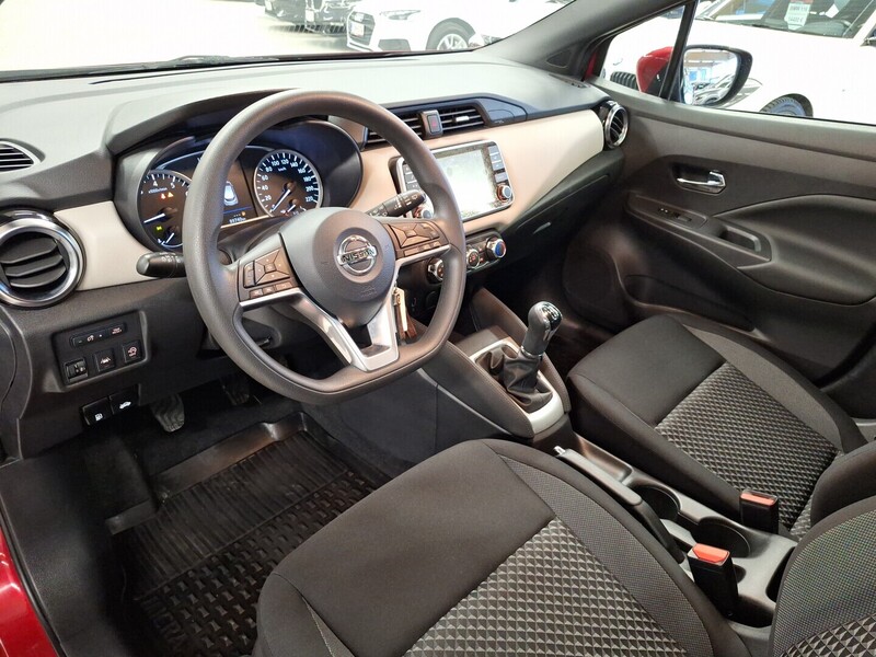 Nissan Micra vaihtoauto