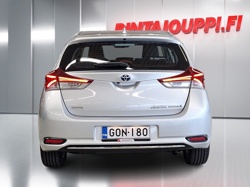 Toyota Auris vaihtoauto